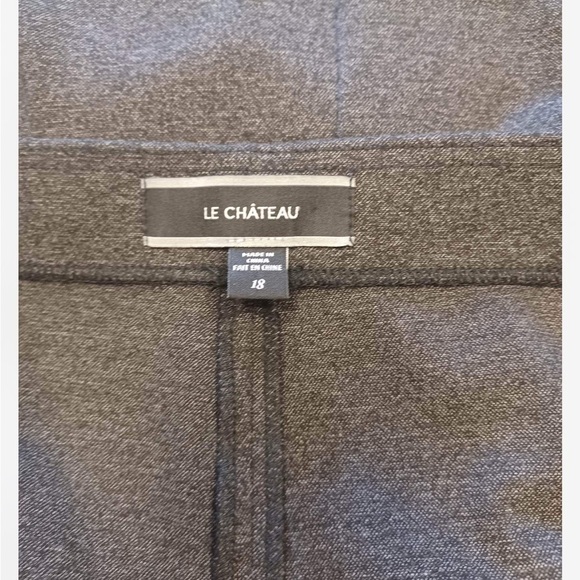 Le Chateau Grey Stretchy Skirt  Size 18 - Picture 4 of 5